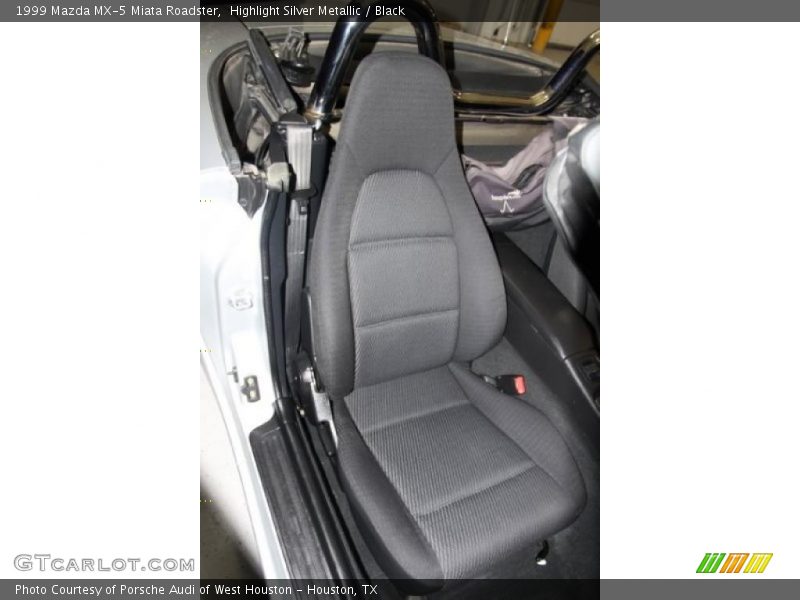 Highlight Silver Metallic / Black 1999 Mazda MX-5 Miata Roadster