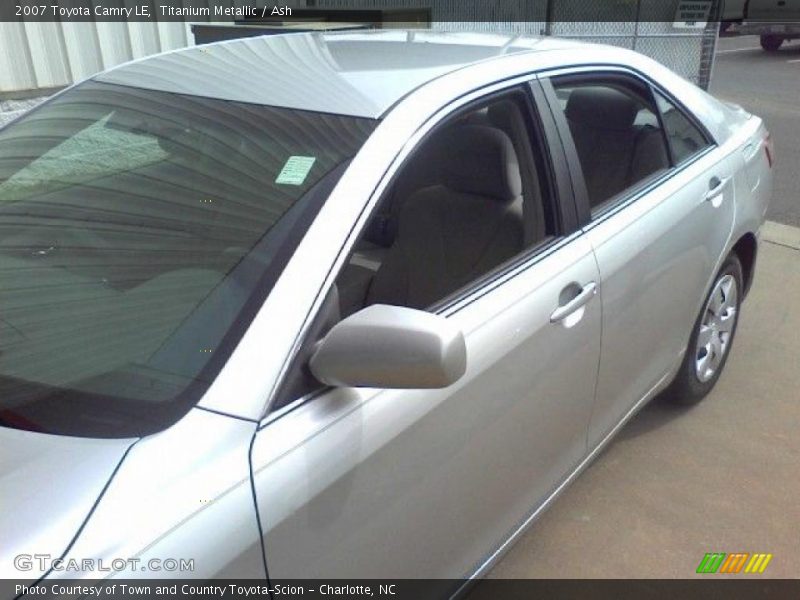 Titanium Metallic / Ash 2007 Toyota Camry LE