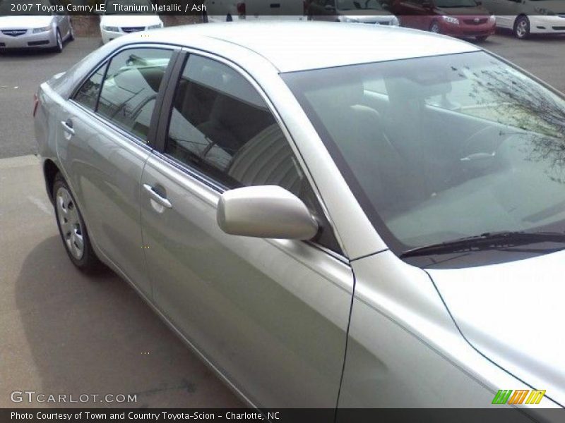 Titanium Metallic / Ash 2007 Toyota Camry LE