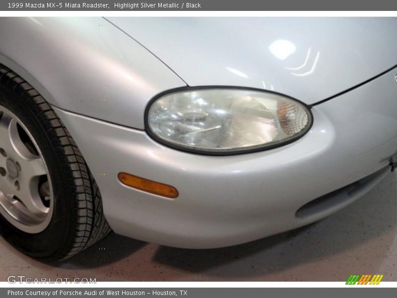Highlight Silver Metallic / Black 1999 Mazda MX-5 Miata Roadster