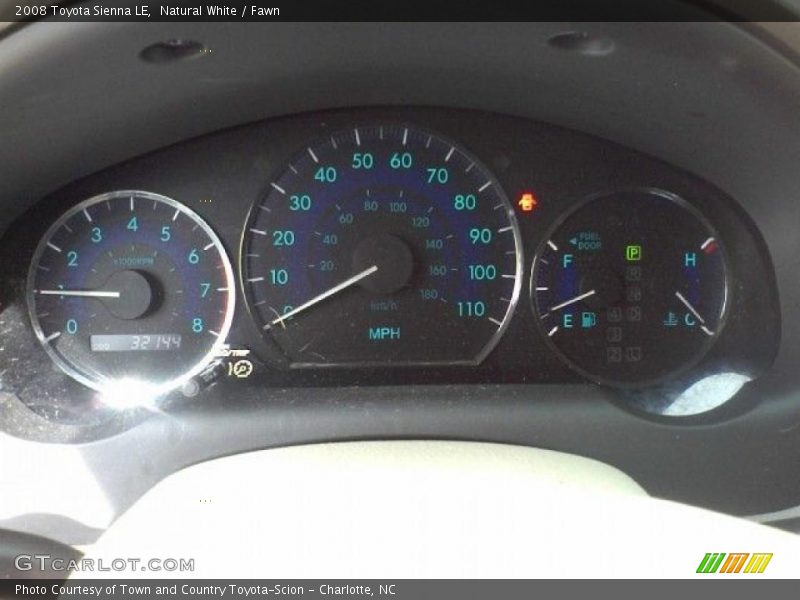 Natural White / Fawn 2008 Toyota Sienna LE