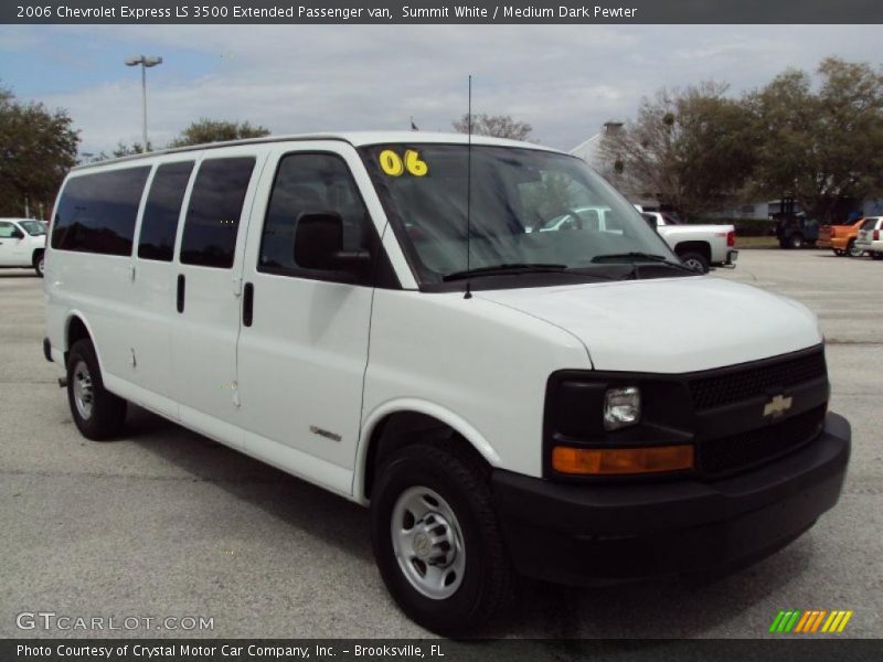 Summit White / Medium Dark Pewter 2006 Chevrolet Express LS 3500 Extended Passenger van