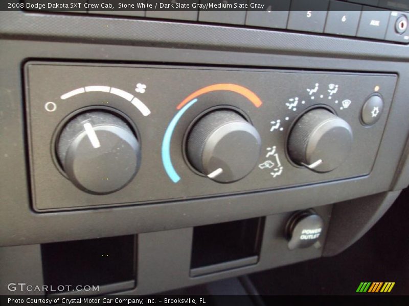 Stone White / Dark Slate Gray/Medium Slate Gray 2008 Dodge Dakota SXT Crew Cab