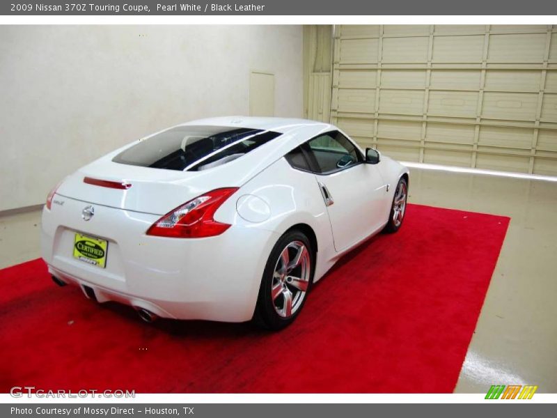 Pearl White / Black Leather 2009 Nissan 370Z Touring Coupe