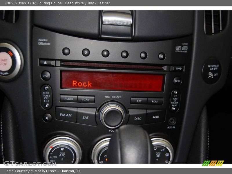 Pearl White / Black Leather 2009 Nissan 370Z Touring Coupe