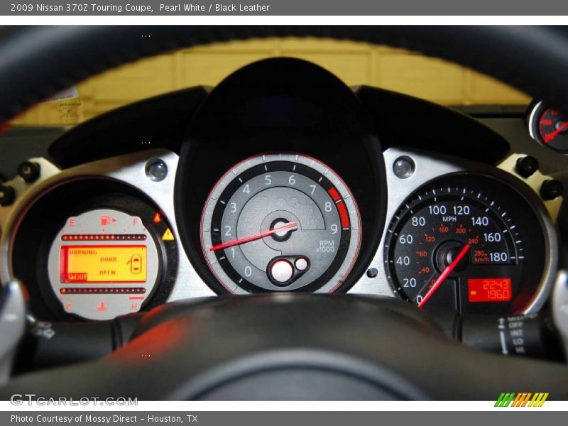 Pearl White / Black Leather 2009 Nissan 370Z Touring Coupe