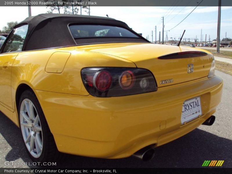 Rio Yellow Pearl / Black 2005 Honda S2000 Roadster