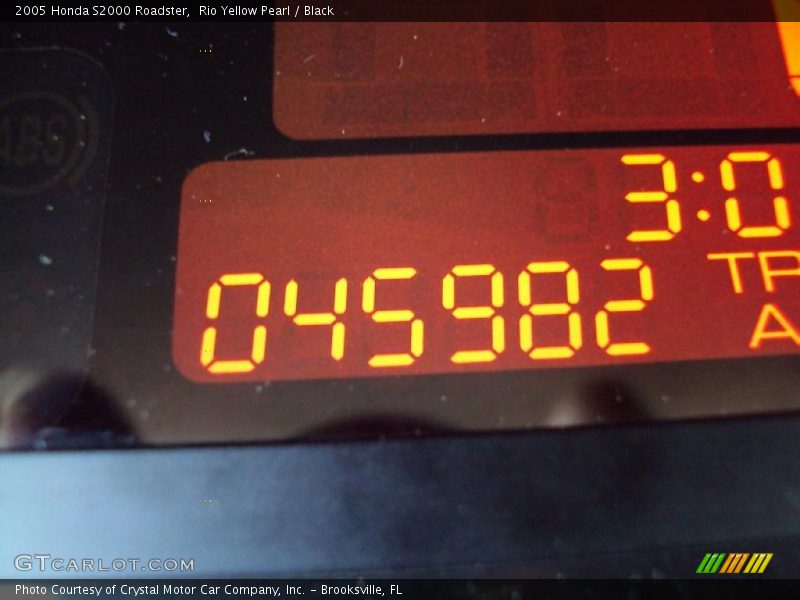 Rio Yellow Pearl / Black 2005 Honda S2000 Roadster