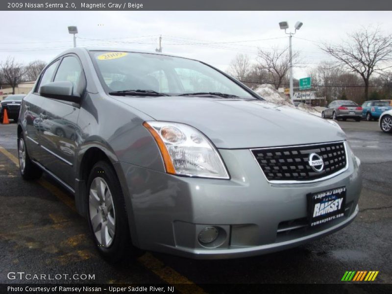 Magnetic Gray / Beige 2009 Nissan Sentra 2.0