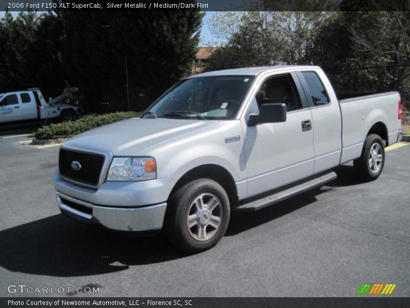 Silver Metallic / Medium/Dark Flint 2006 Ford F150 XLT SuperCab