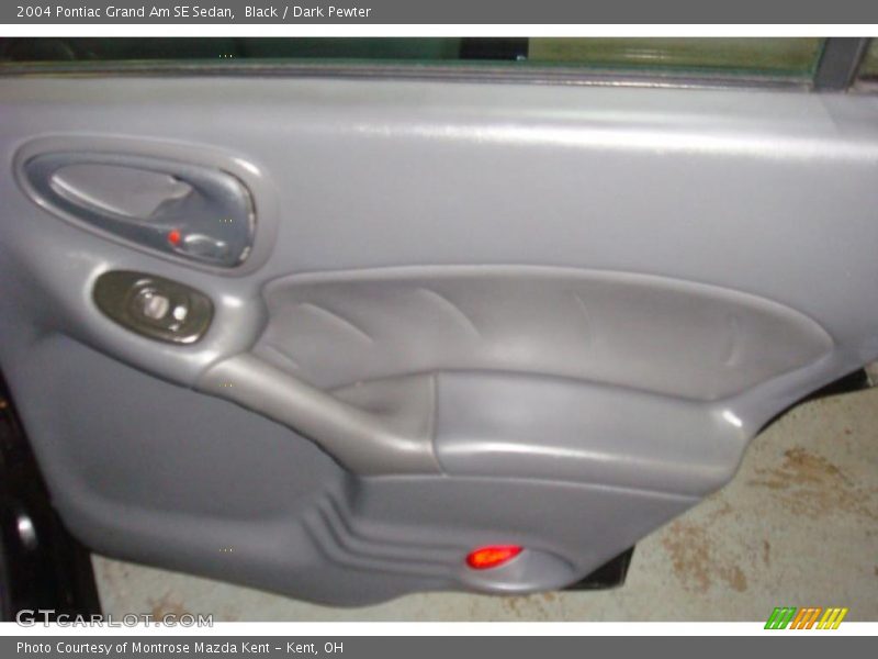 Black / Dark Pewter 2004 Pontiac Grand Am SE Sedan