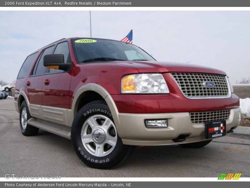 Redfire Metallic / Medium Parchment 2006 Ford Expedition XLT 4x4