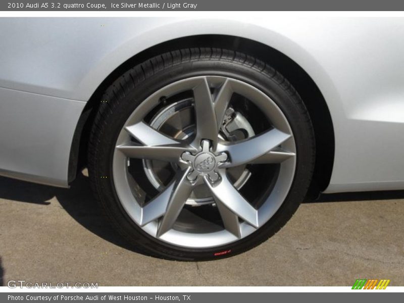 Ice Silver Metallic / Light Gray 2010 Audi A5 3.2 quattro Coupe