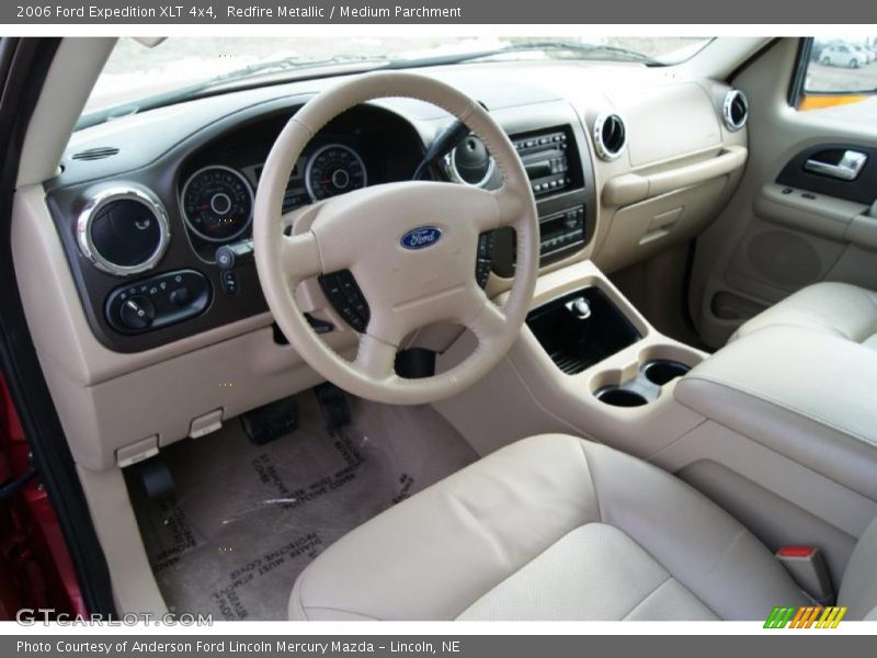Redfire Metallic / Medium Parchment 2006 Ford Expedition XLT 4x4