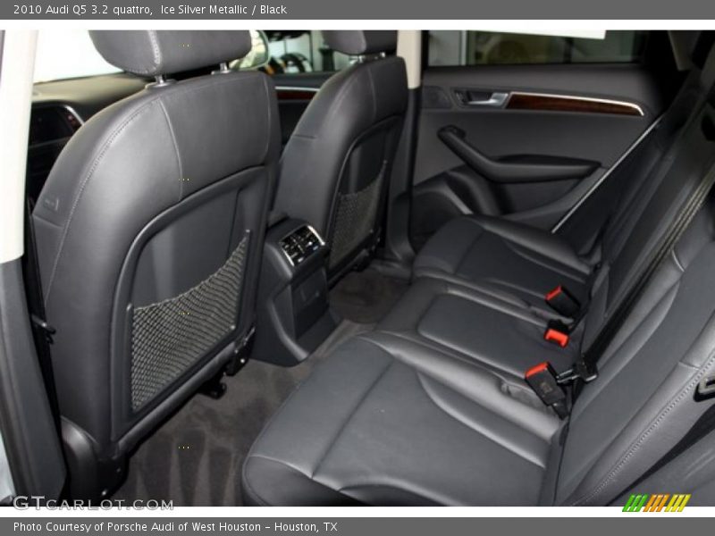 Ice Silver Metallic / Black 2010 Audi Q5 3.2 quattro