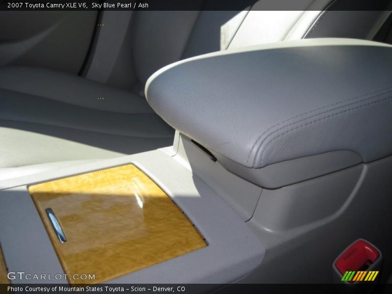 Sky Blue Pearl / Ash 2007 Toyota Camry XLE V6
