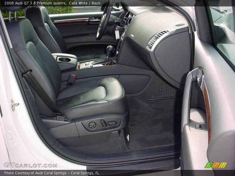 Calla White / Black 2008 Audi Q7 3.6 Premium quattro