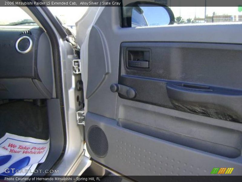 Alloy Silver / Slate Gray 2006 Mitsubishi Raider LS Extended Cab