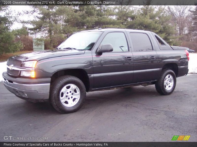 Dark Gray Metallic / Gray/Dark Charcoal 2005 Chevrolet Avalanche Z71 4x4