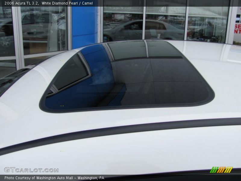 White Diamond Pearl / Camel 2006 Acura TL 3.2