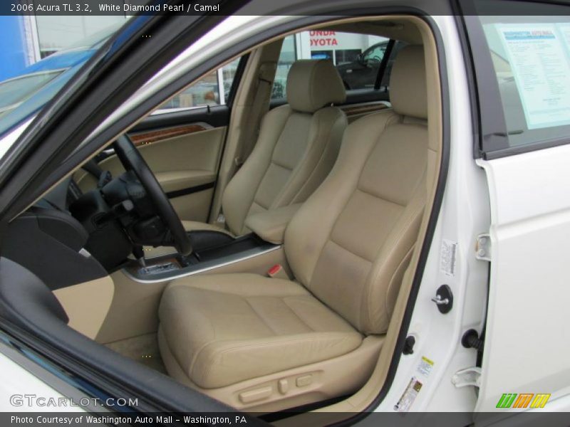 White Diamond Pearl / Camel 2006 Acura TL 3.2
