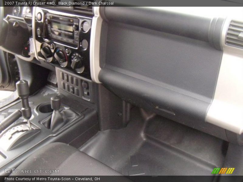 Black Diamond / Dark Charcoal 2007 Toyota FJ Cruiser 4WD