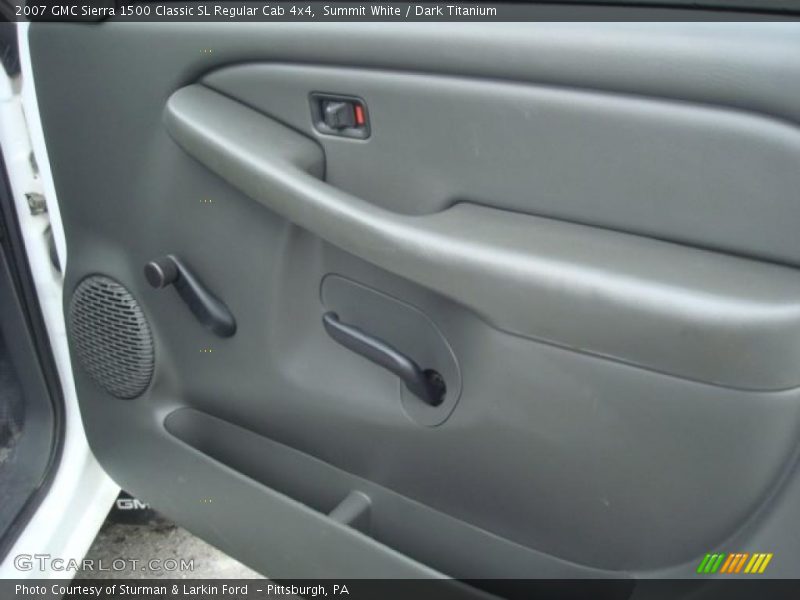 Summit White / Dark Titanium 2007 GMC Sierra 1500 Classic SL Regular Cab 4x4