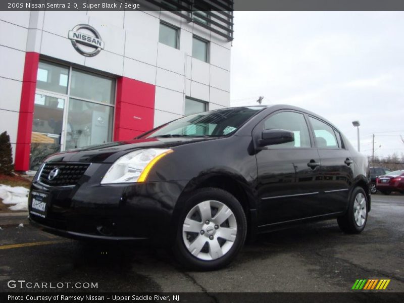 Super Black / Beige 2009 Nissan Sentra 2.0