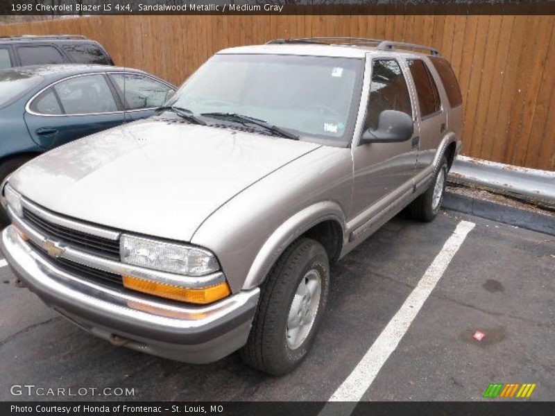 Sandalwood Metallic / Medium Gray 1998 Chevrolet Blazer LS 4x4