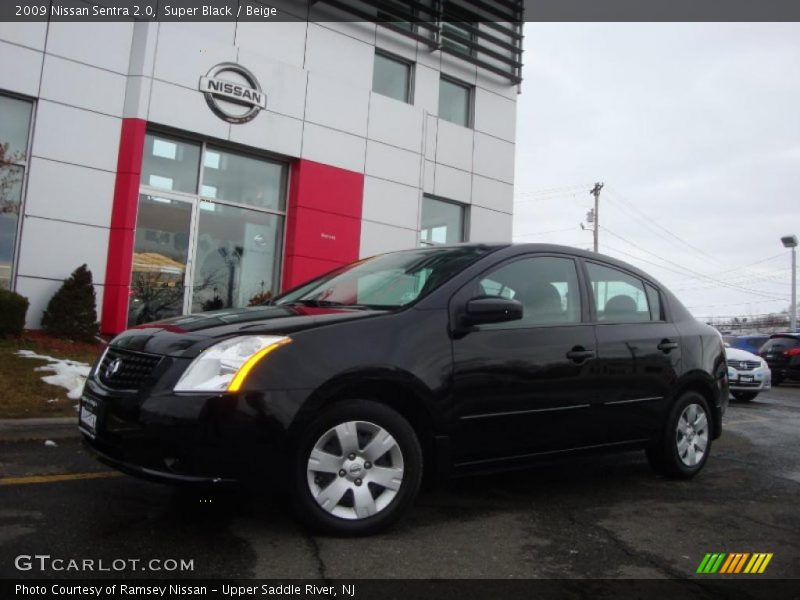 Super Black / Beige 2009 Nissan Sentra 2.0