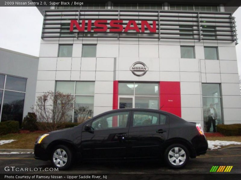 Super Black / Beige 2009 Nissan Sentra 2.0