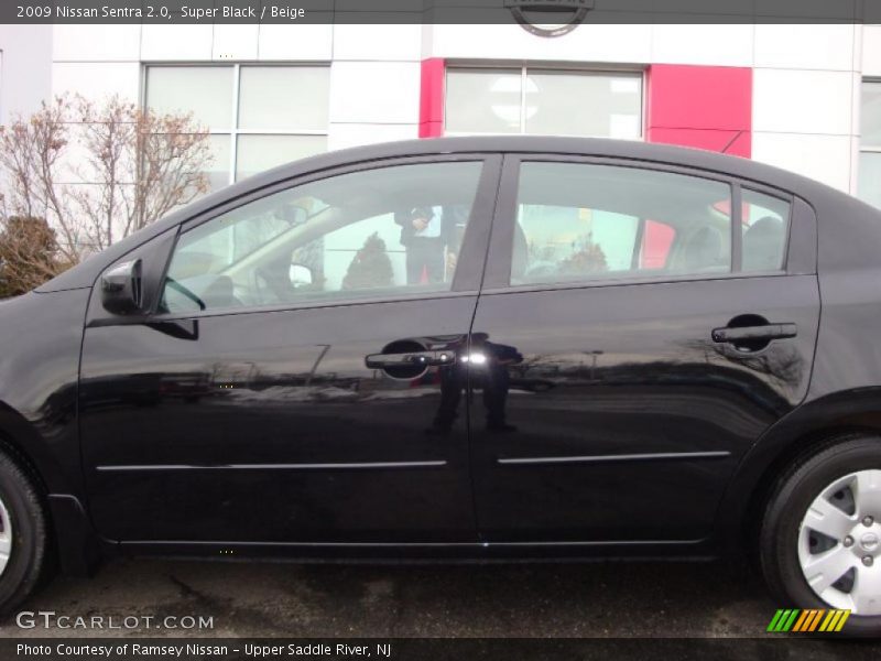 Super Black / Beige 2009 Nissan Sentra 2.0