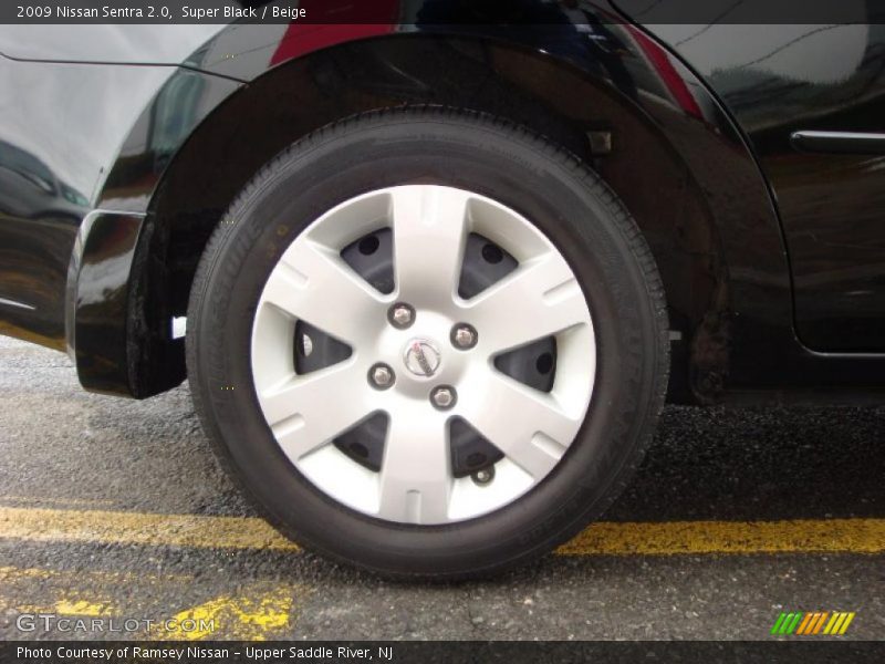 Super Black / Beige 2009 Nissan Sentra 2.0