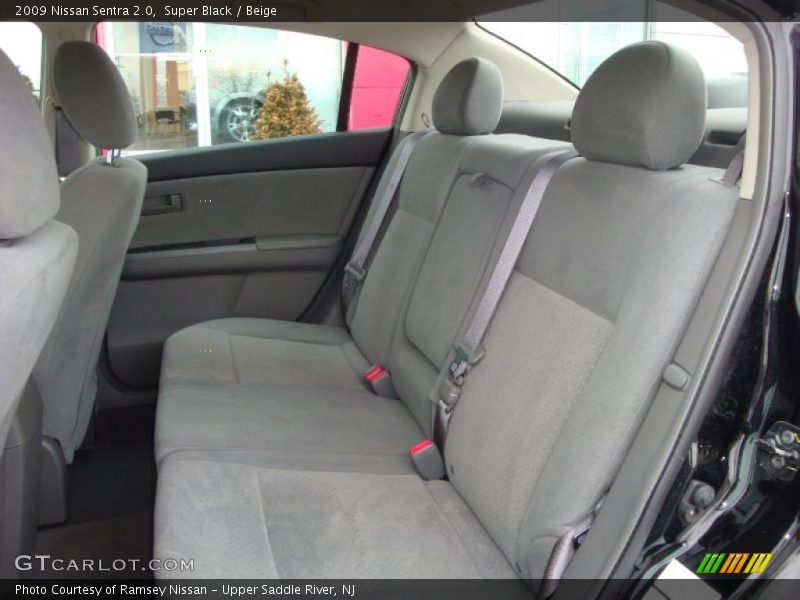 Super Black / Beige 2009 Nissan Sentra 2.0