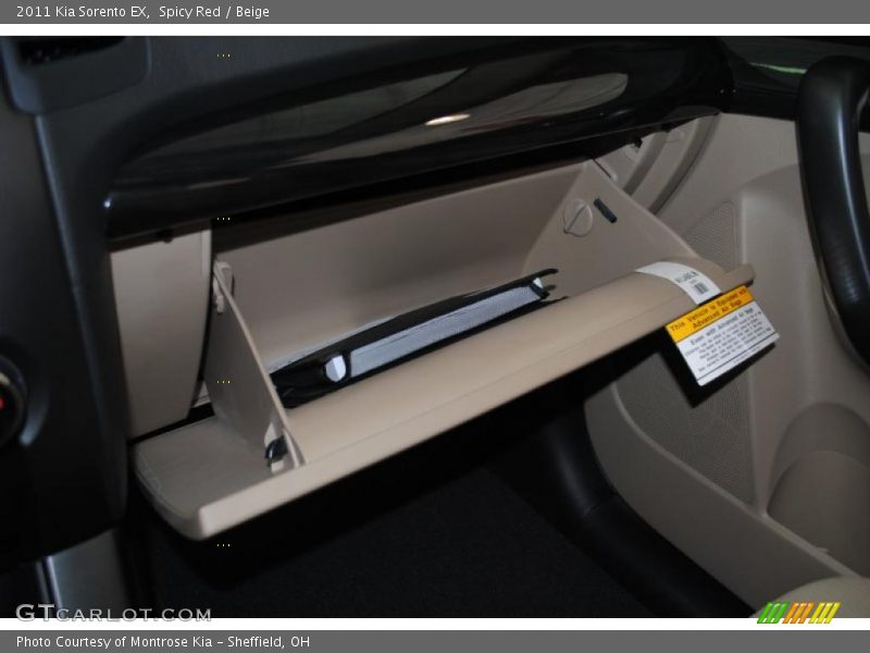 Spicy Red / Beige 2011 Kia Sorento EX