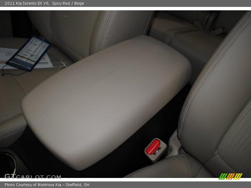 Spicy Red / Beige 2011 Kia Sorento EX V6