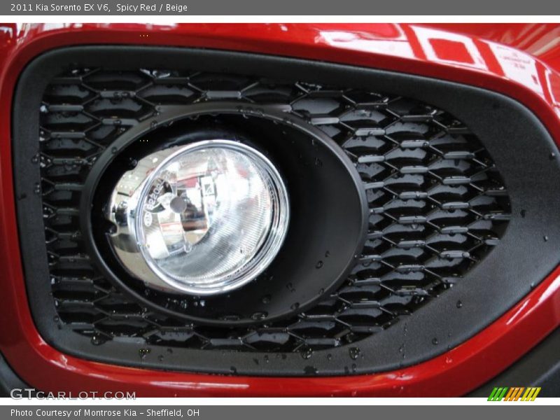 Spicy Red / Beige 2011 Kia Sorento EX V6