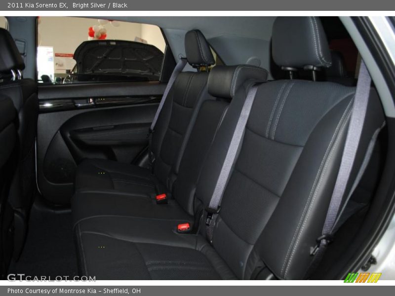 Bright Silver / Black 2011 Kia Sorento EX