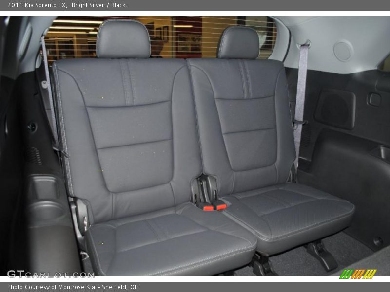 Bright Silver / Black 2011 Kia Sorento EX