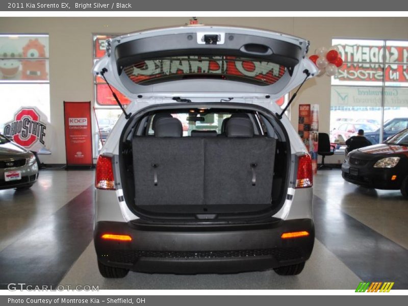 Bright Silver / Black 2011 Kia Sorento EX