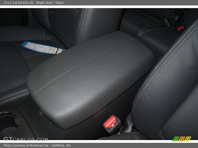 Bright Silver / Black 2011 Kia Sorento EX