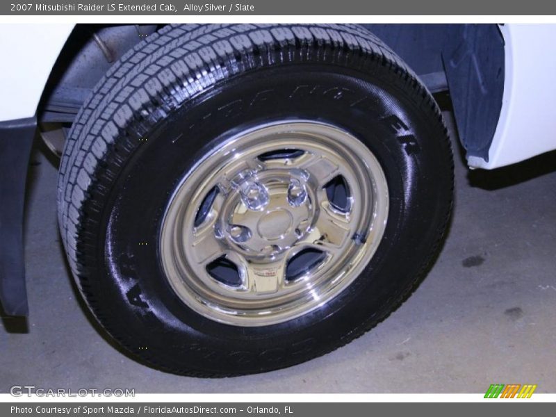Alloy Silver / Slate 2007 Mitsubishi Raider LS Extended Cab