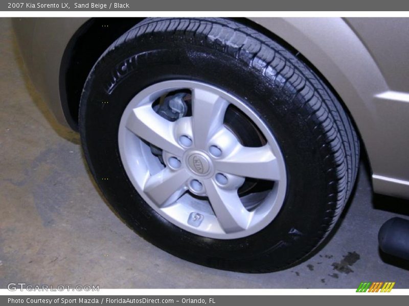 Sand Beige / Black 2007 Kia Sorento LX