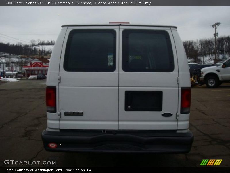 Oxford White / Medium Flint Grey 2006 Ford E Series Van E350 Commercial Extended
