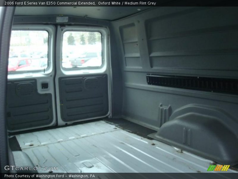 Oxford White / Medium Flint Grey 2006 Ford E Series Van E350 Commercial Extended
