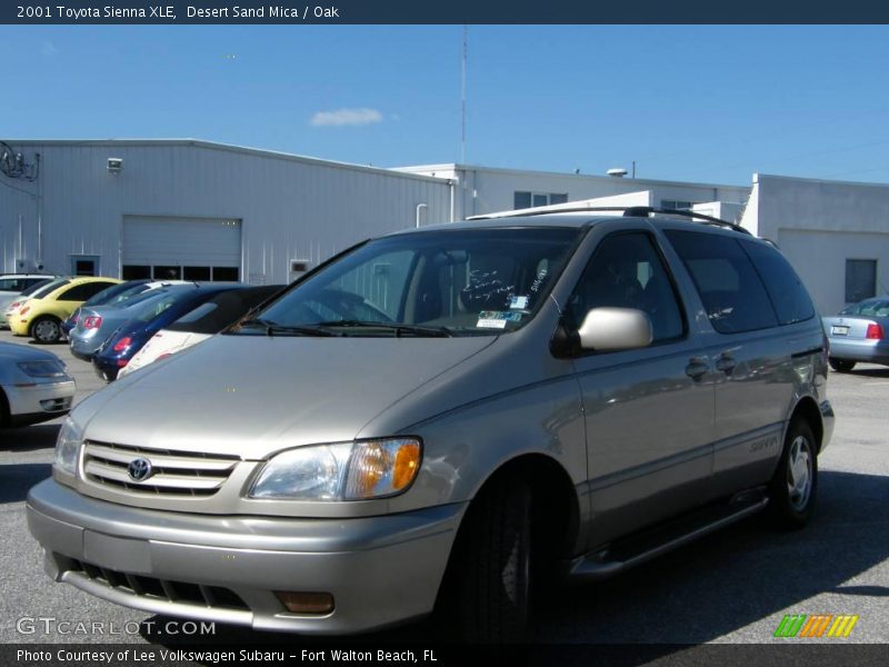 Desert Sand Mica / Oak 2001 Toyota Sienna XLE