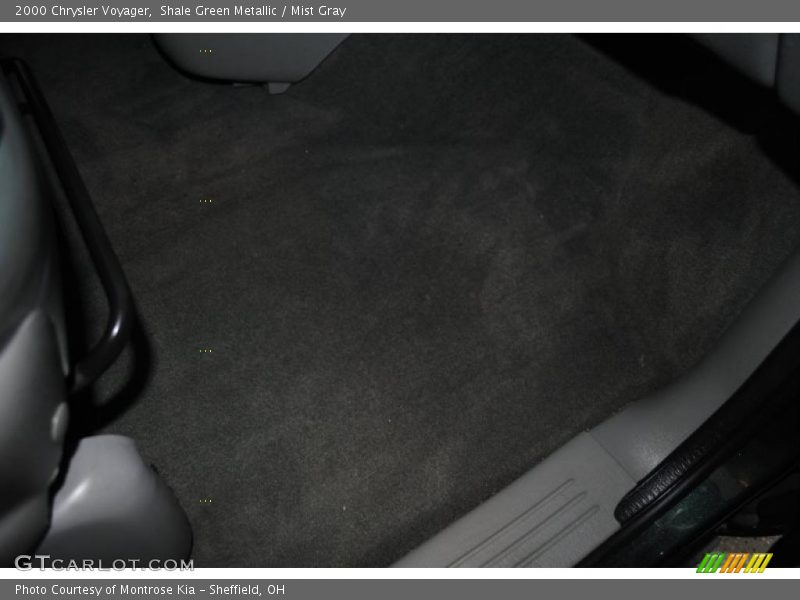 Shale Green Metallic / Mist Gray 2000 Chrysler Voyager