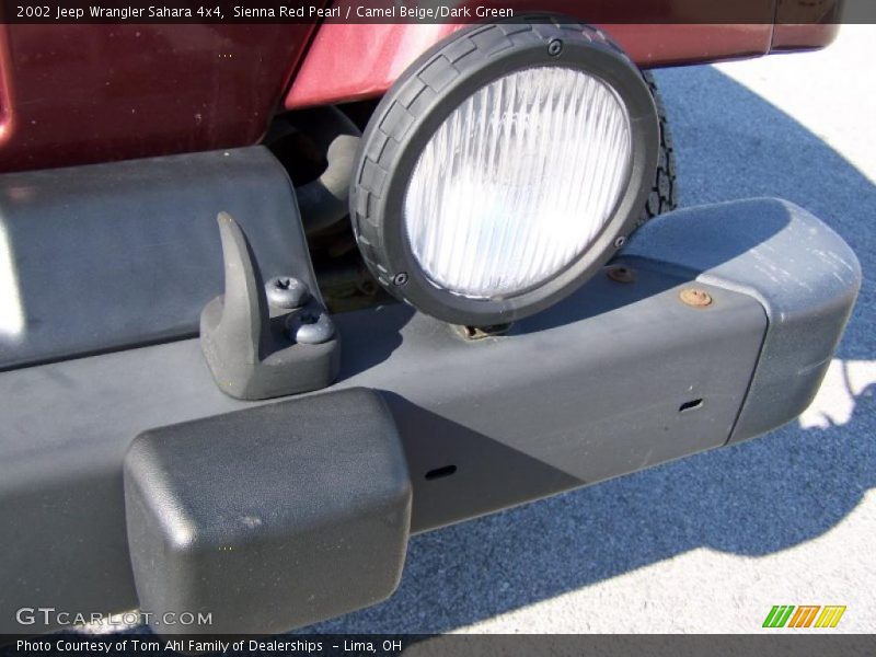 Sienna Red Pearl / Camel Beige/Dark Green 2002 Jeep Wrangler Sahara 4x4