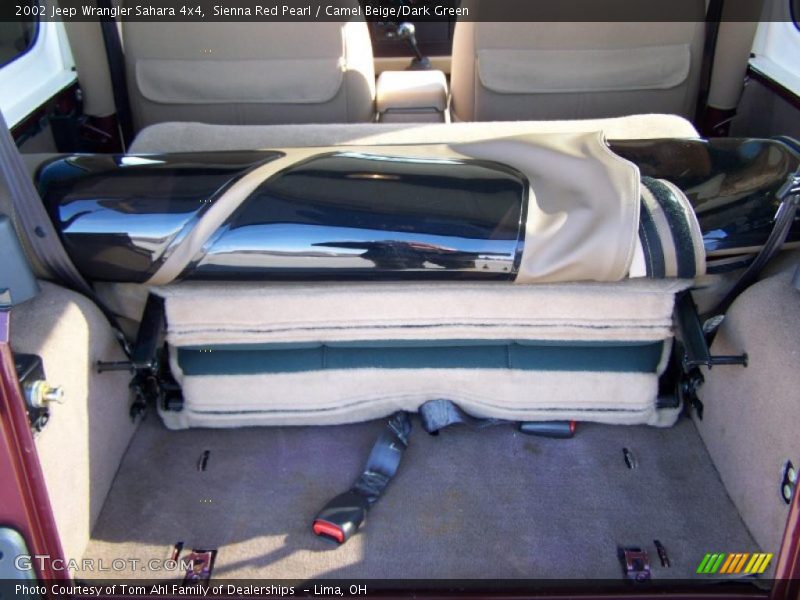 Sienna Red Pearl / Camel Beige/Dark Green 2002 Jeep Wrangler Sahara 4x4