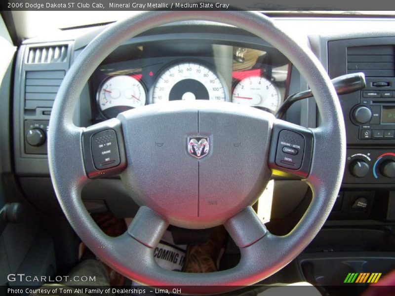 Mineral Gray Metallic / Medium Slate Gray 2006 Dodge Dakota ST Club Cab